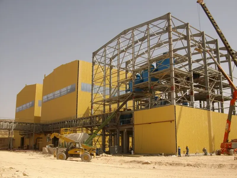 Charpente métallique livrée et montée sur le site MEA de Khouribga